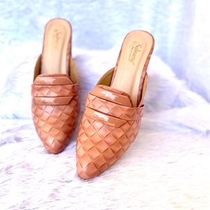 Trendy Peach Sandal