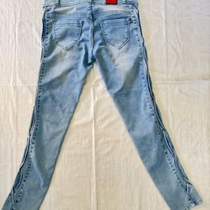 Crossed Pattern Light Blue Jeans