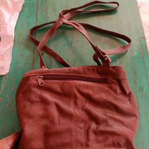 NEW PURE LEATHER HANDBAG