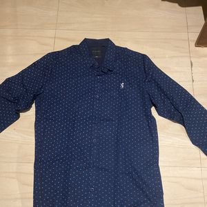 Sisley branded slim fit shirt