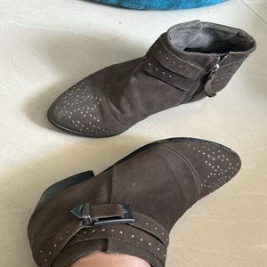 Sassy Promod Studded Ankle Boots