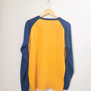 Levis Jeans And Mustard Pullover