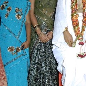 Half Net saree