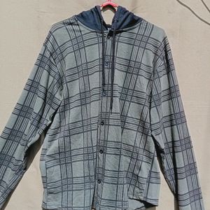 Lewel Men Checkered Hooded Shirt