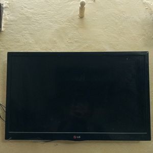 LCD TV (LG) , 24inches with remote