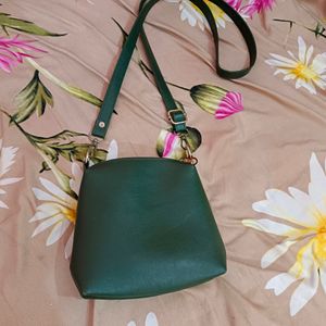 Sling Bag Green