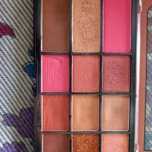 Eyeshadow Palette