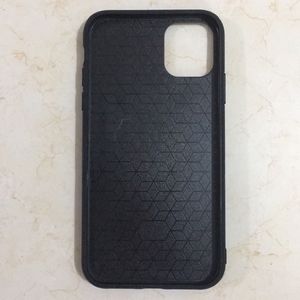 IPhone 11 Makeup Embossing Black Phone Case