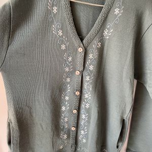 woolen grey cardigan