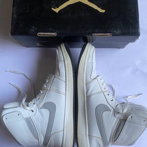 Nike Air Jordan 1 Neutral Grey