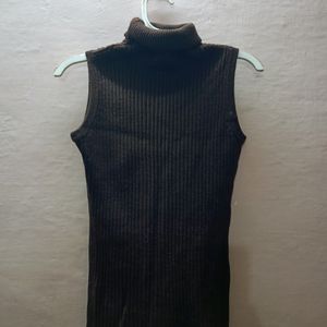 Sleeveless Sweater Tshirt  For  Women