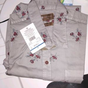 FIRST CLASS SHIRT