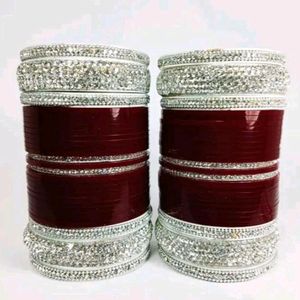 Maroon Dulhan Chuda Set With White Stone Kangan Na