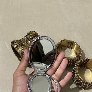 Travel Friendly Handy Mirror