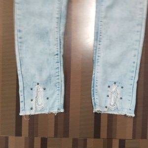 V-03 Size-30 Slim Fit Women Denim Jeans