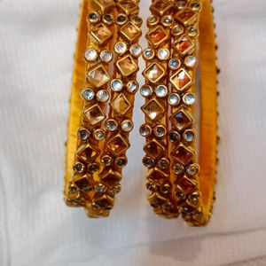 Golden Kundan 4 Bangles