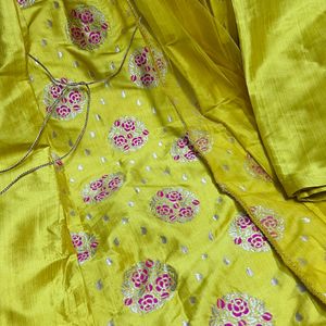 Chanderi Silk Kurta Set From Anouk By Myntra