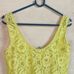 Ladies See-through Style Lace Top