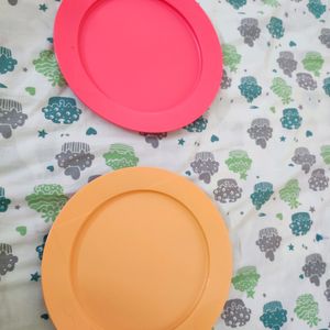 Round Dinner Plates