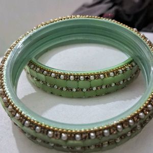 Peach green glass bangles