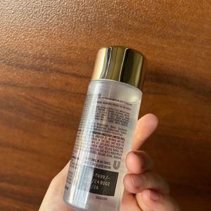 LAKME 4% Hyaluronic Dewy Micro Essence Liquid 100