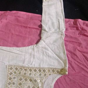 Women Embroidered Straight Kurta