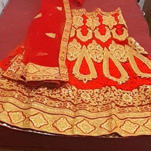 New Heavy Embroidered Red Bridal Lehenga