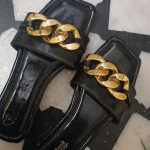 Black Slider Sandals With Golden Chain