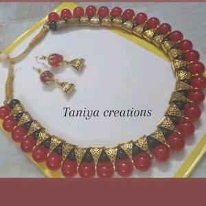 Golden Metal And Red beads Necklace