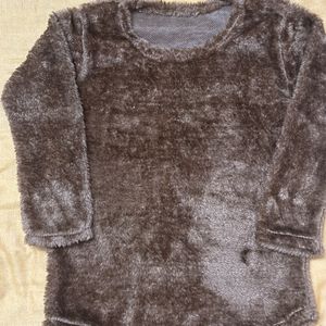 A Stylish Fur Woollen Top