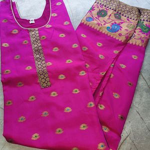 Banarasi Woven Printed Kurti (With Inside Sleeves)