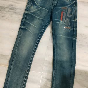 32 No. Jeans Pant