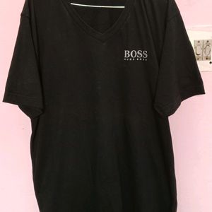 HUGO BOSS Men's Black Tshirt