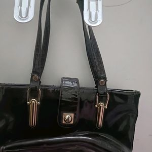 Low 🔅 Price - Used Handbag