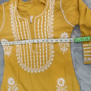 Chickankari Kurti