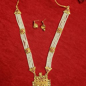 Heavy Necklace With Earrings