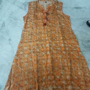 Yellow Kurta Bust 40