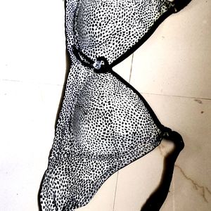 light puf bra with beautiful print