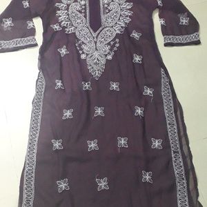 Lucknawi Chikankari Kurta With Inner