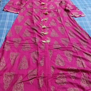 Beautiful Pink Soft Breathable Kurti.