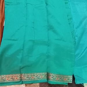 Green Saree With Attached Blouse Piece