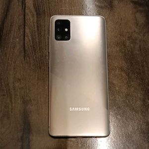 SAMSUNG GALAXY A51