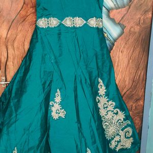 Gown For Women/Girls