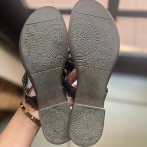 Kollapuri Chappal