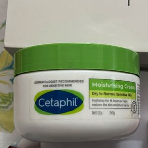 Cetaphil Moisturising Cream