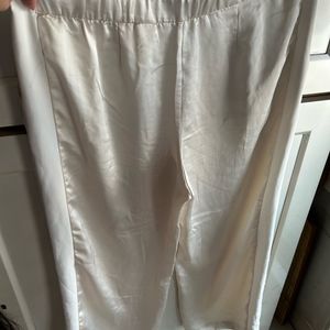 White pants - satin - plus size -  Not Worn