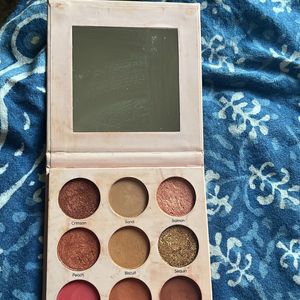 Kay Beauty Eye Shadow Palate ;(pure Bloom )