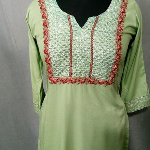 Kurta And Palazzo Set With Dyed Dupatta