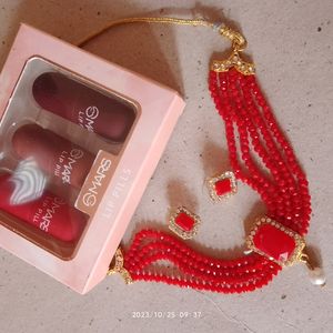 Mars Lip Pills With Choker Set Free