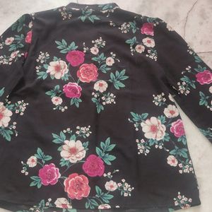 Floral Full Sleeve Top